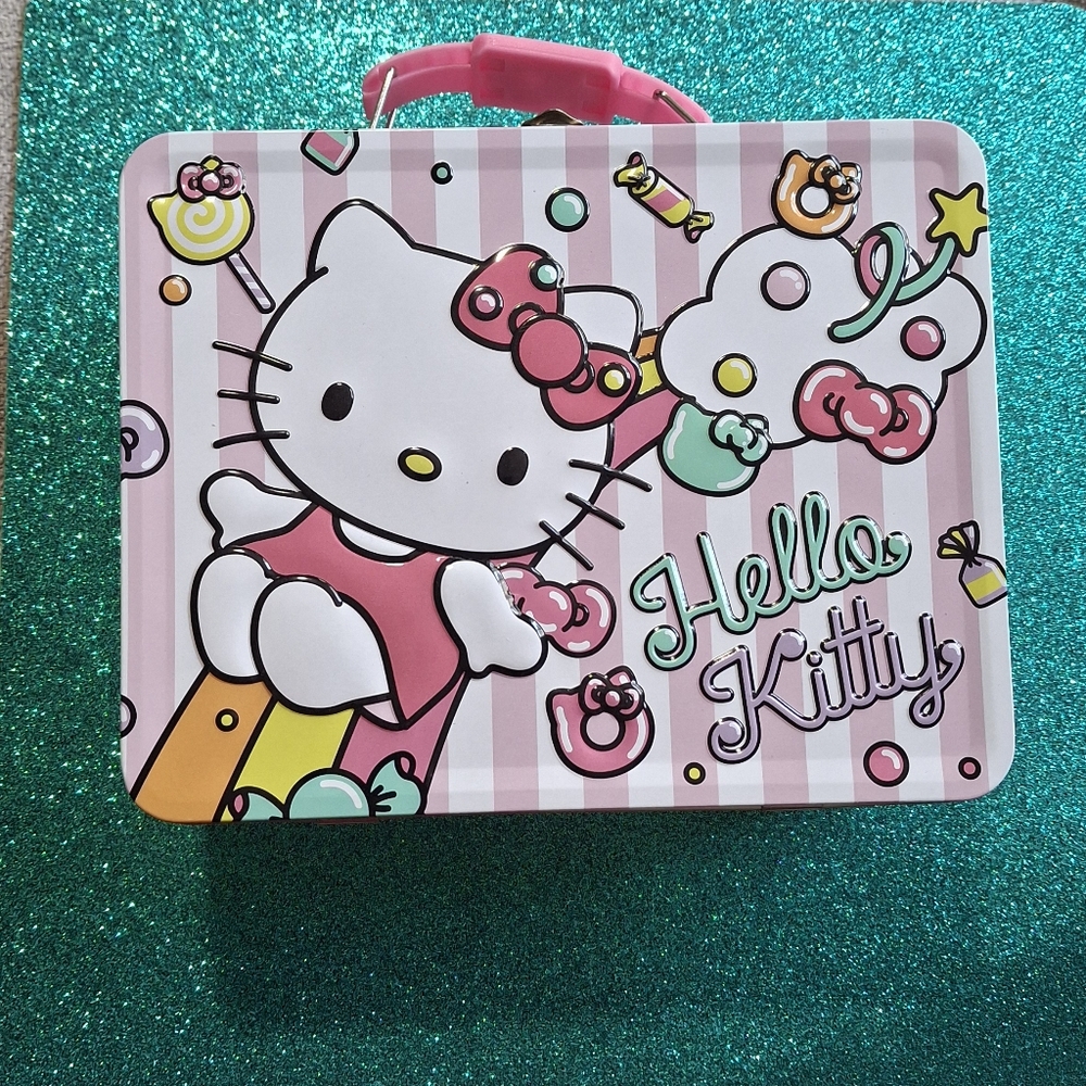 Hello Kitty Tin Lunch Box
